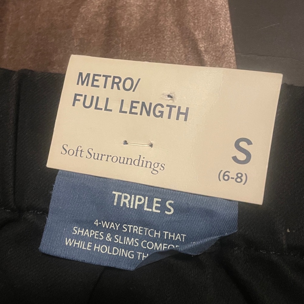 Soft surroundings black metro full length pants size small - Picture 3 of 4